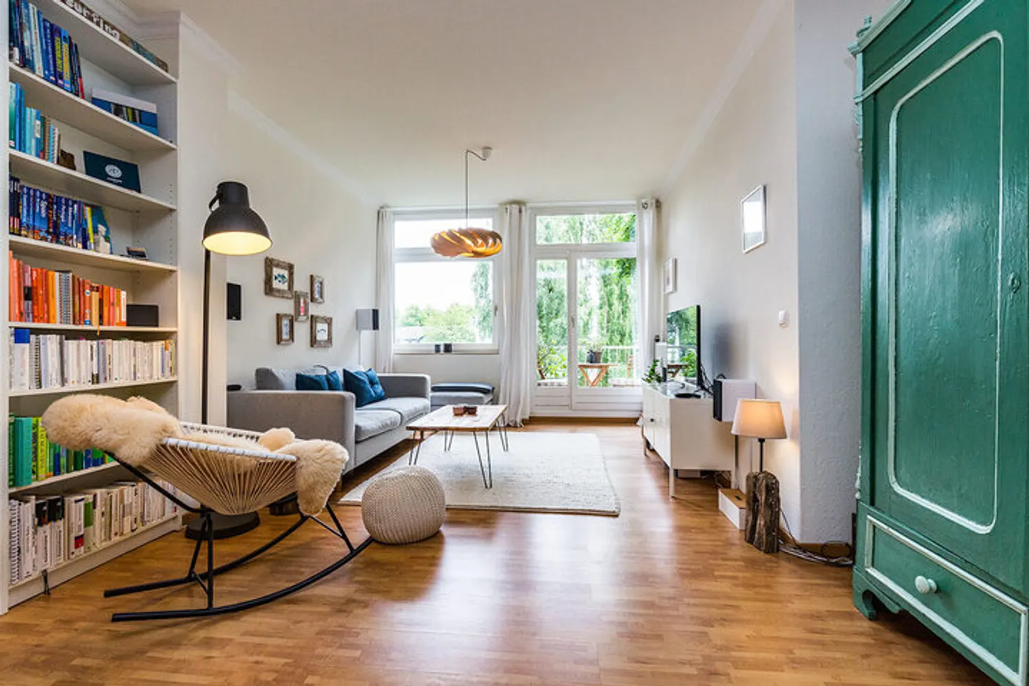 2 Zimmer Wohnung mit 100 m² in Lübeck – Bild 1