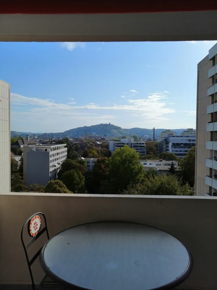 1 Zimmer Wohnung mit 45 m² in Karlsruhe – Bild 1