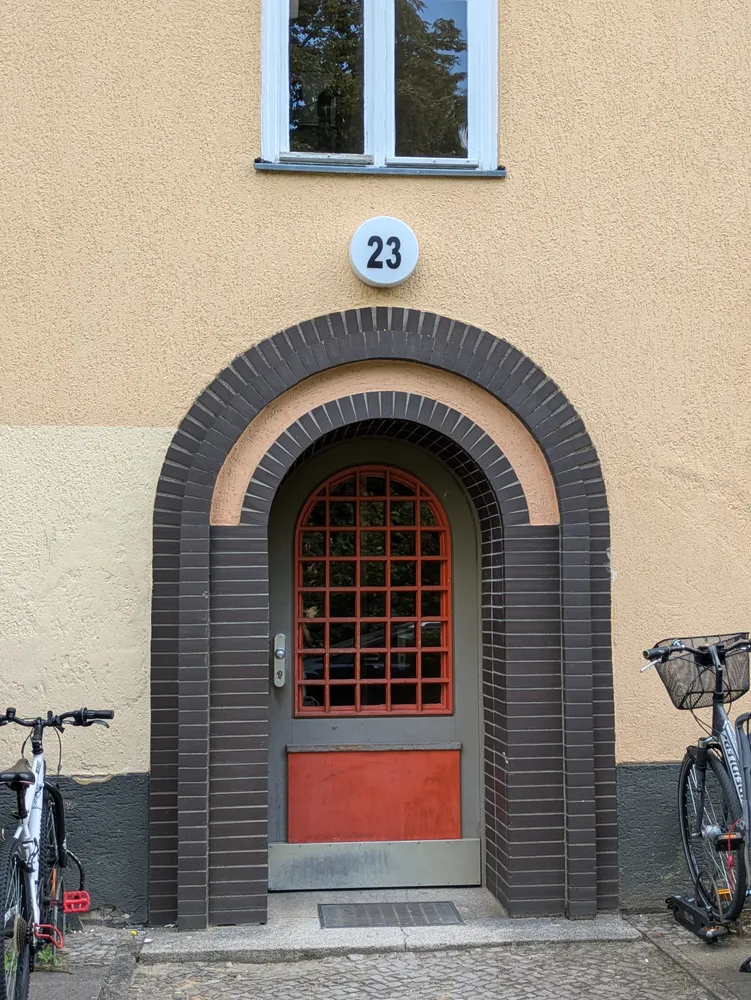 2 Zimmer Wohnung mit 55 m² in Berlin – Bild 2