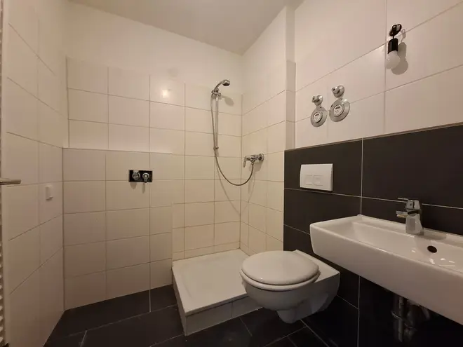 1 Zimmer Wohnung mit 40 m² in Berlin – Bild 5