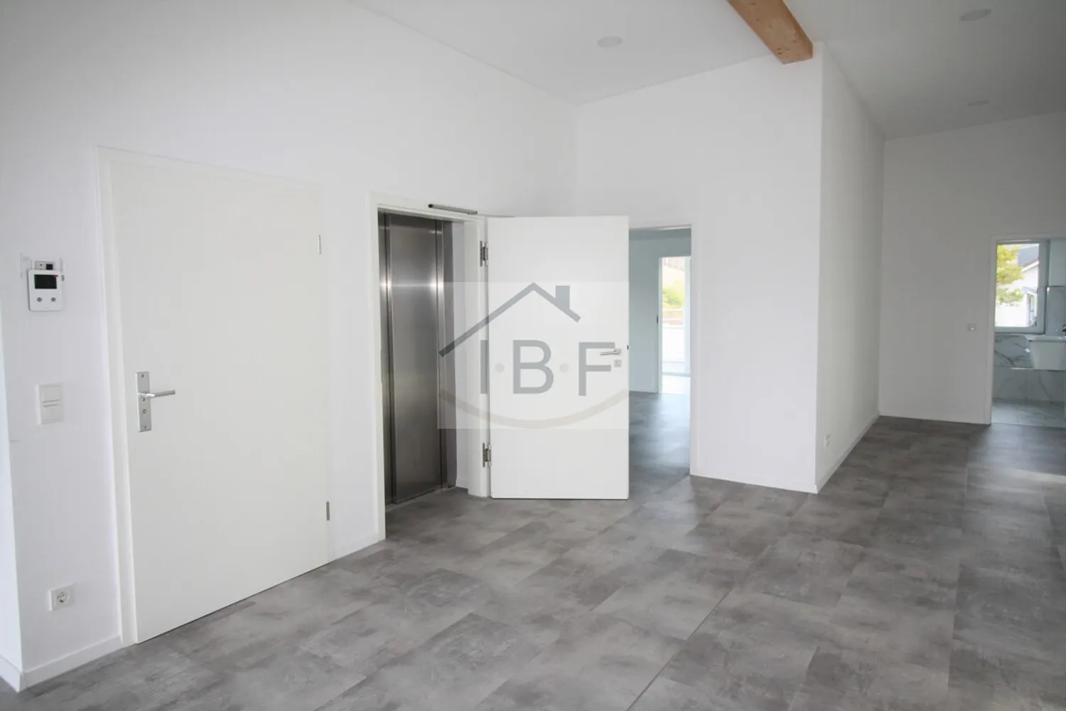 4 Zimmer Wohnung mit 150 m² in Siegen – Bild 7