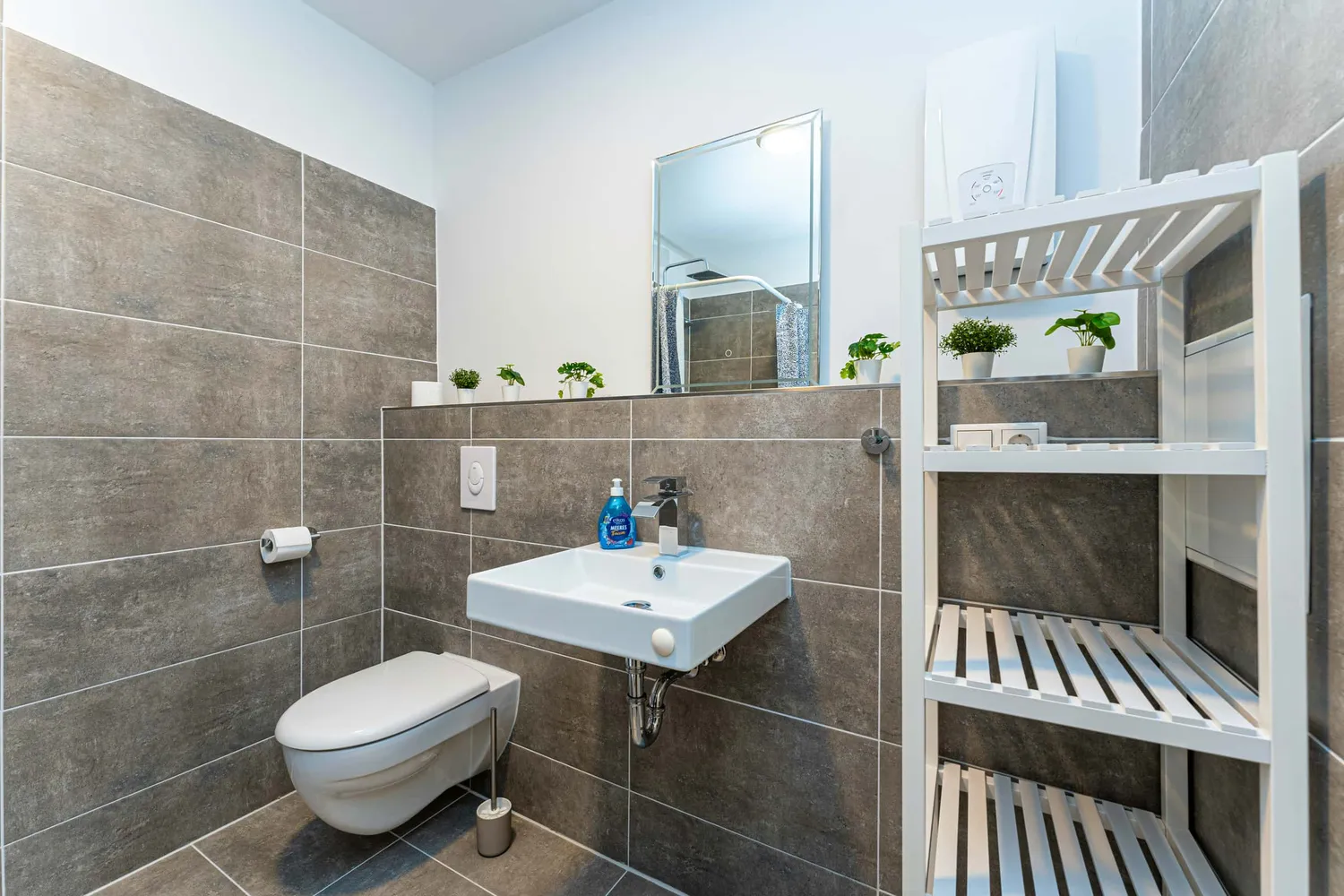 Shared room with 13 m² in Berlin – Photo 8
