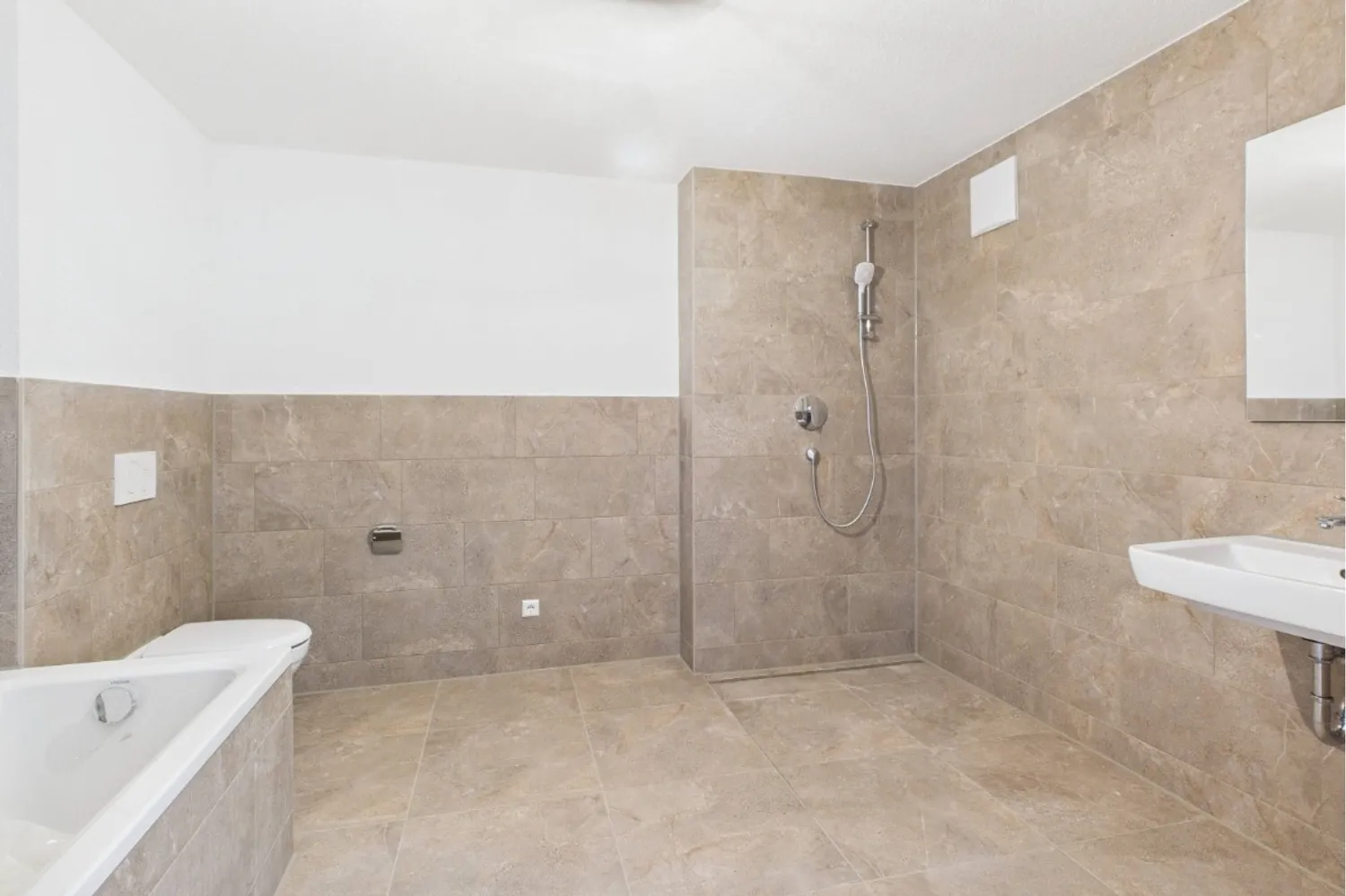 3 Zimmer Wohnung mit 94 m² in Stuttgart – Bild 4