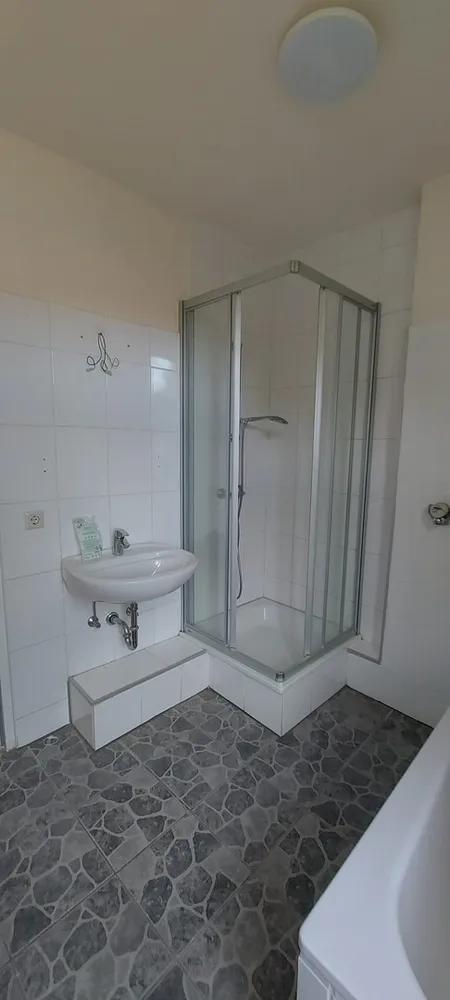 3 room apartment with 91 m² in Düsseldorf – Photo 3