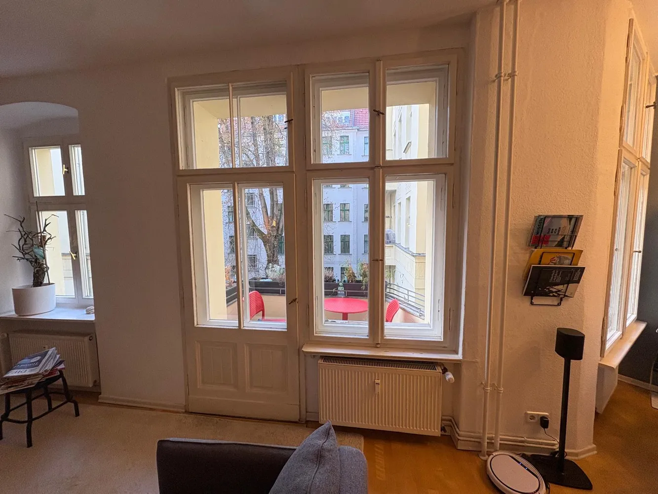 2 room apartment with 70 m² in Berlin – Photo 12
