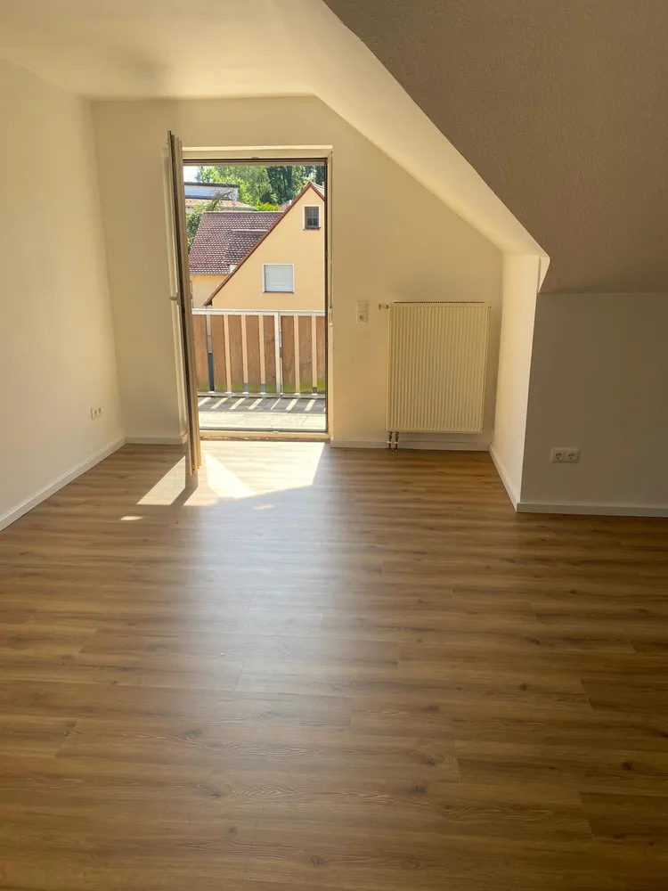 3 Zimmer Wohnung mit 87 m² in Ansbach – Bild 2