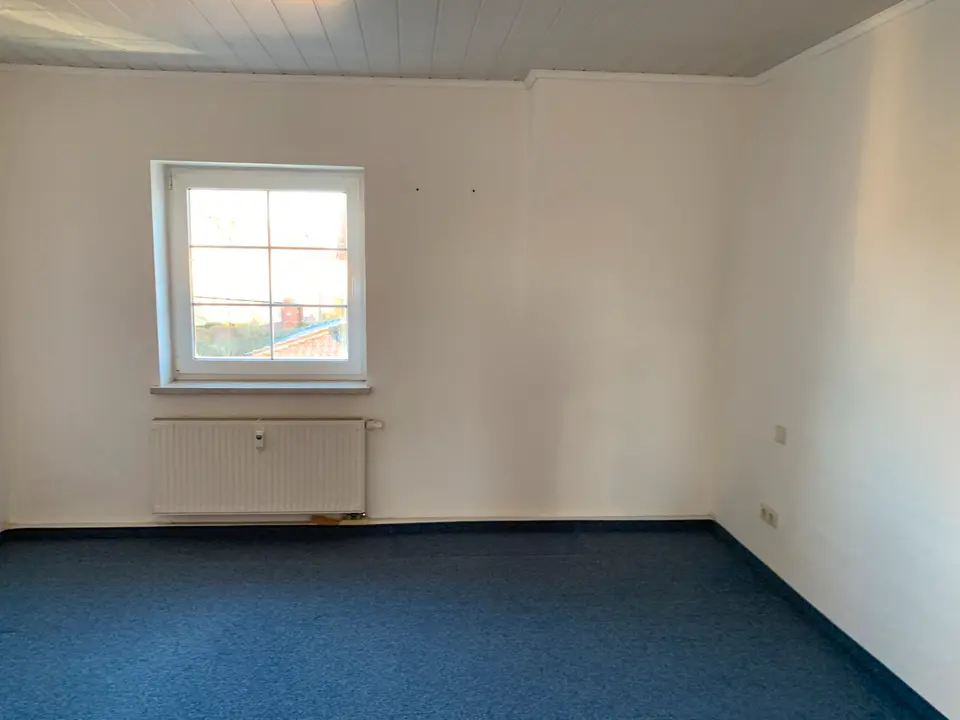 3 Zimmer Wohnung mit 98 m² in Altenburg – Bild 3