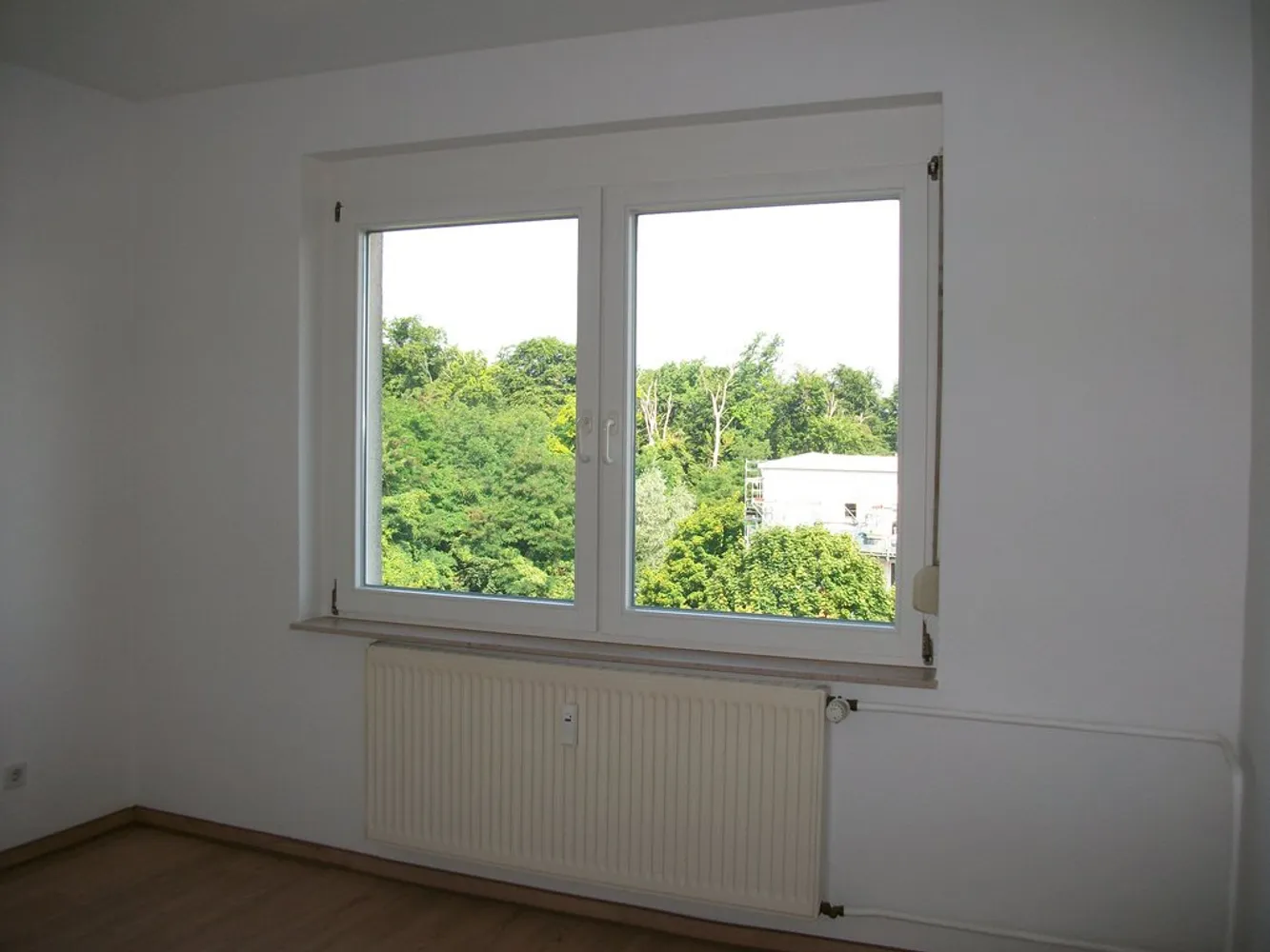 2 Zimmer Wohnung mit 51 m² in Naumburg (Saale) – Bild 4