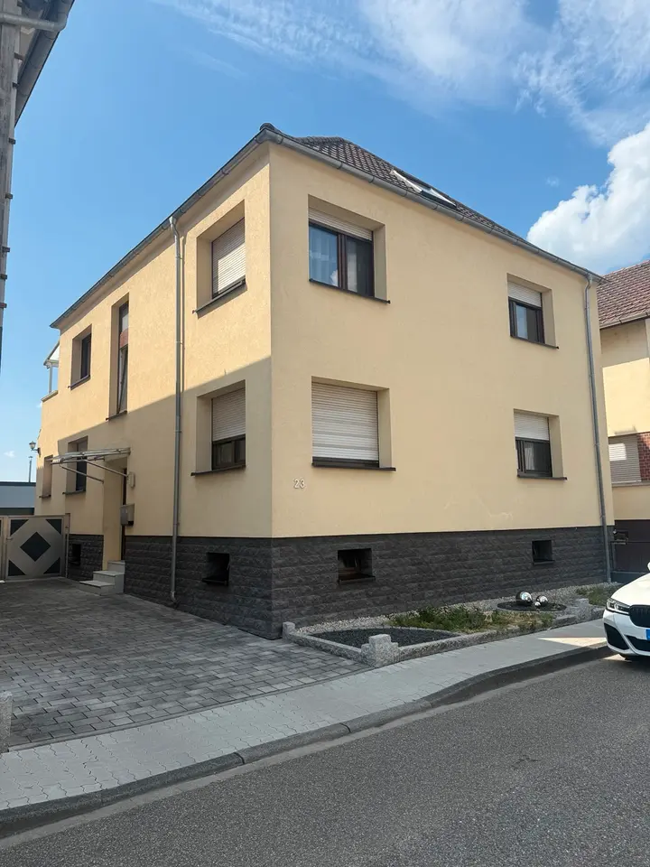 10 Zimmer Wohnung mit 200 m² in Bruchsal – Bild 2