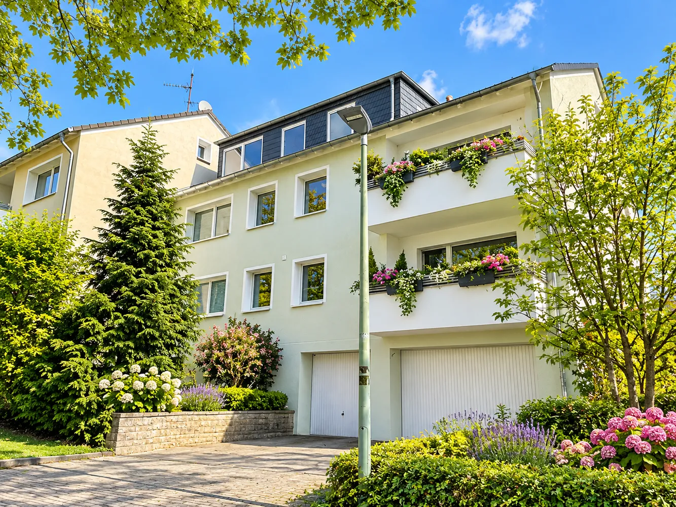 3 Zimmer Wohnung mit 116 m² in Essen – Bild 1