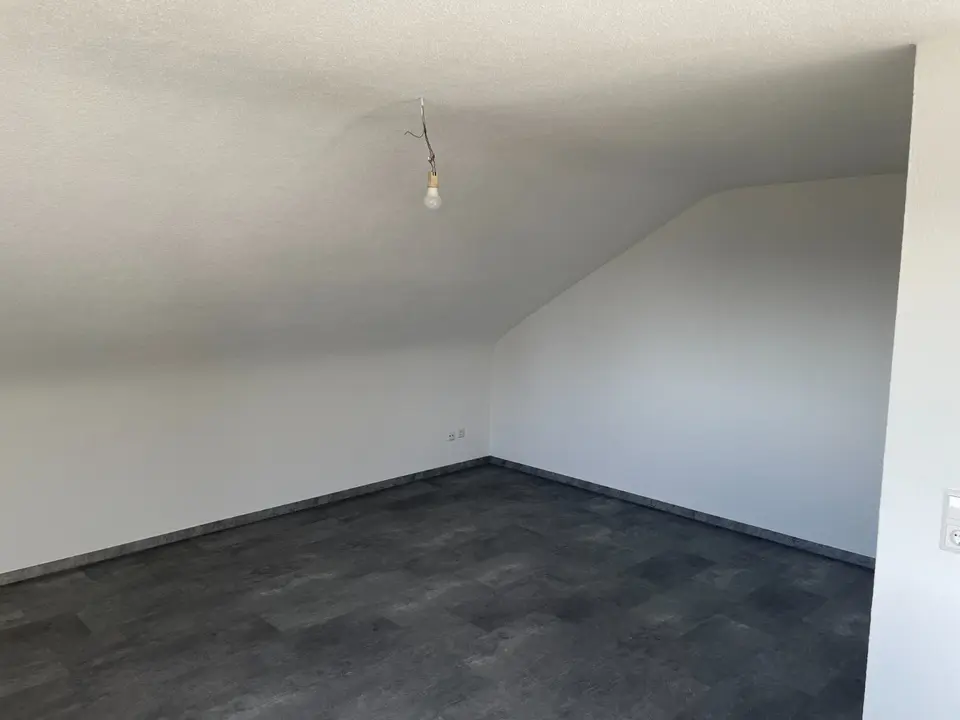 2 Zimmer Wohnung mit 50 m² in Pforzheim – Bild 2