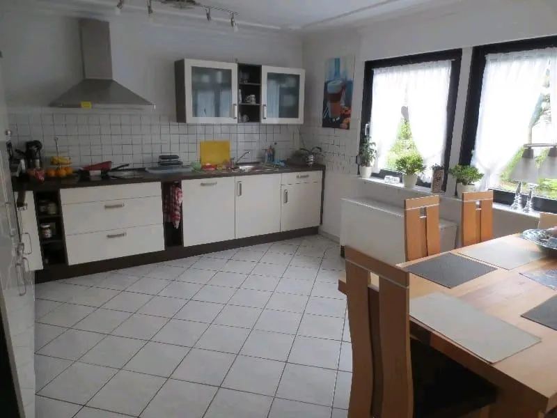 4 Zimmer Wohnung mit 110 m² in Arnsberg – Bild 2