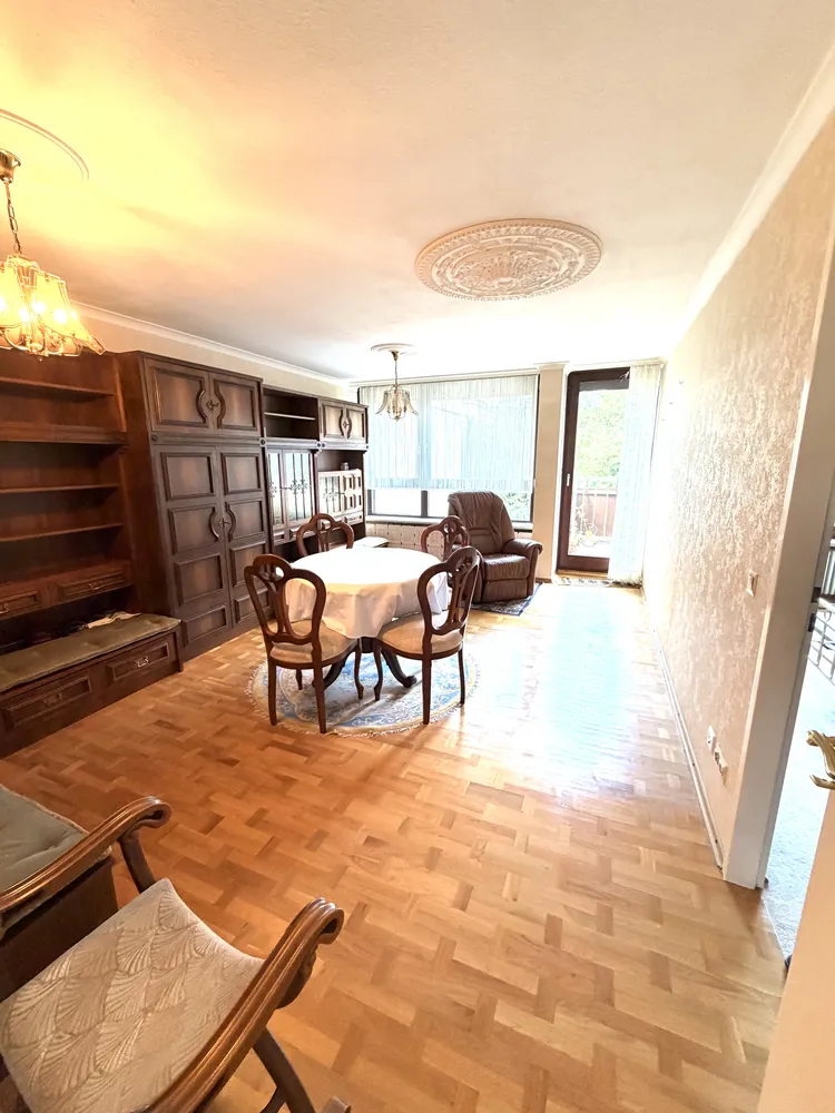 2 Zimmer Wohnung mit 70 m² in München – Bild 2