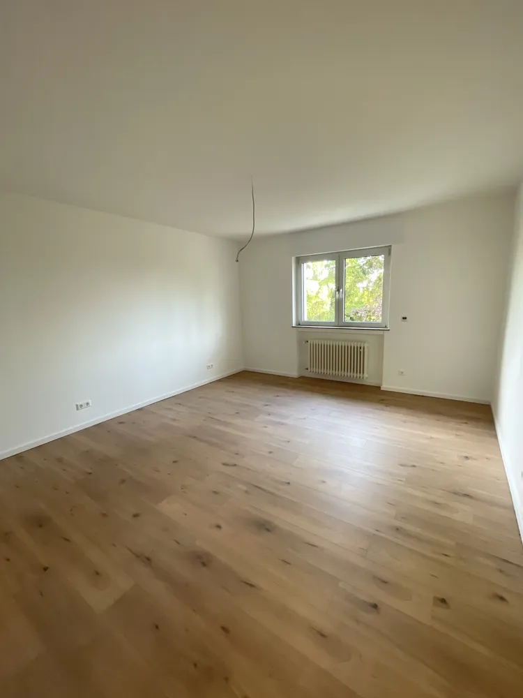 3 Zimmer Wohnung mit 99 m² in Wiesbaden – Bild 5