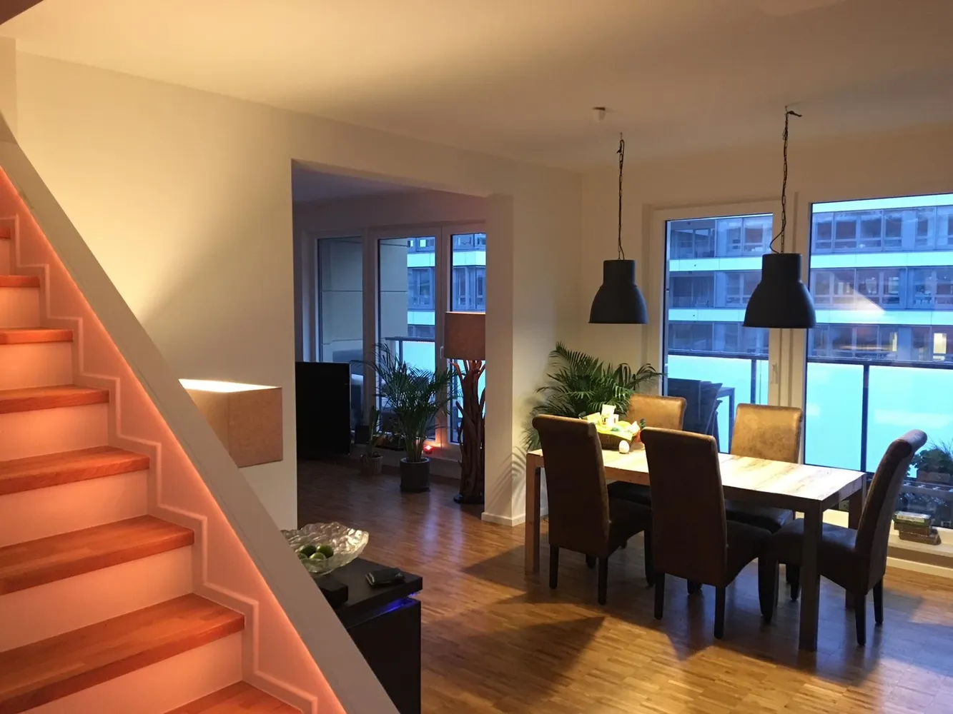 3 Zimmer Wohnung mit 100 m² in Hamburg – Bild 2