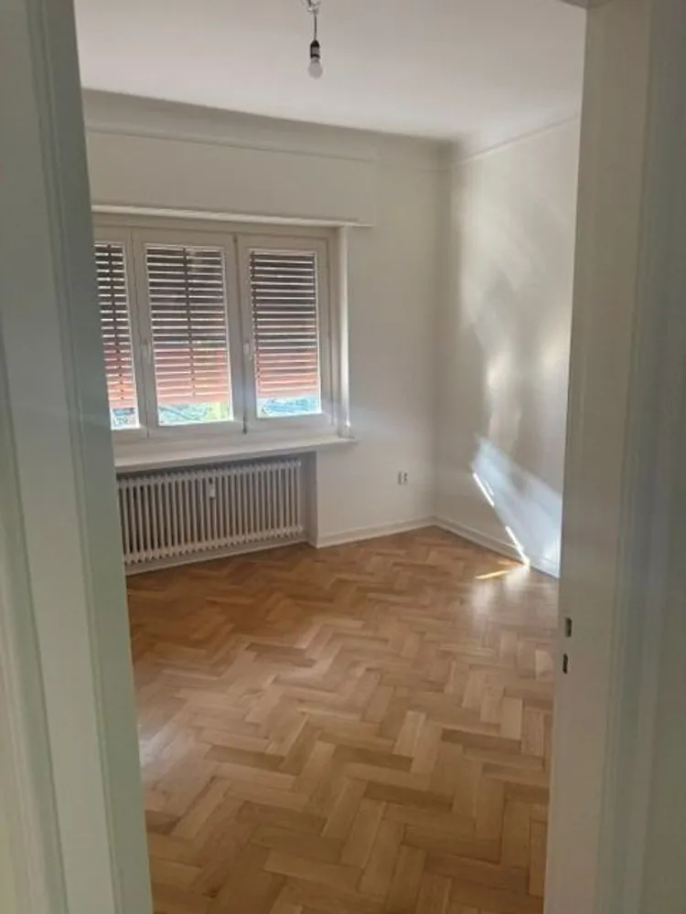 3 Zimmer Wohnung mit 105 m² in Hamburg – Bild 3
