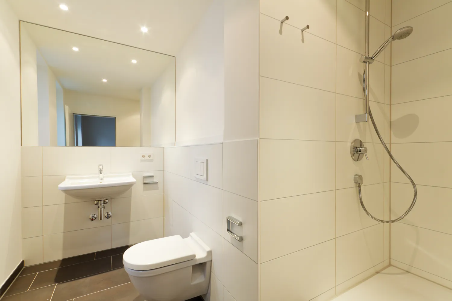 2 Zimmer Wohnung mit 76 m² in Stuttgart – Bild 6