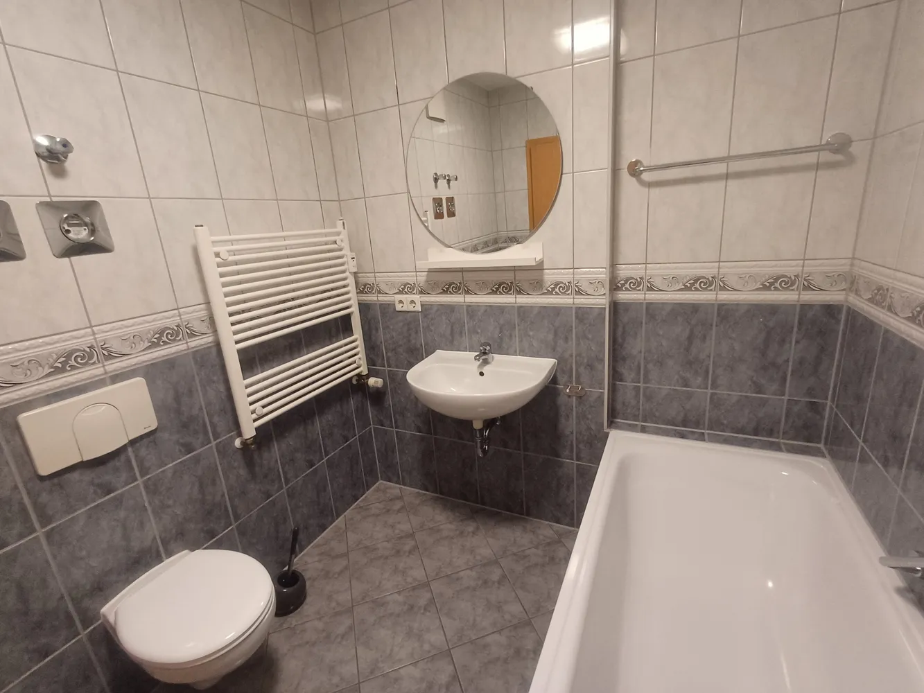 2 Zimmer Wohnung mit 68 m² in Zwickau – Bild 4