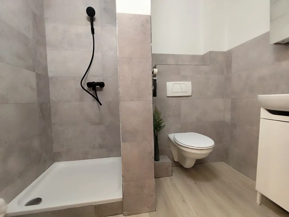 Shared room with 13 m² in Stuttgart – Photo 3