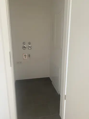 1 Zimmer Wohnung mit 33 m² in Köln – Bild 6