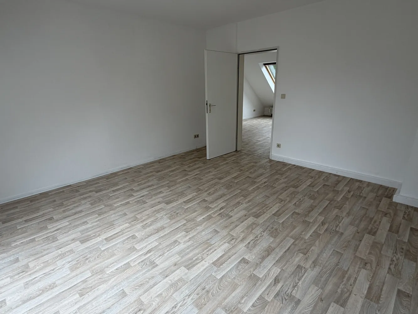 2 Zimmer Wohnung mit 55 m² in Hamburg – Bild 11