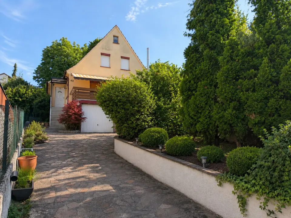 6 Zimmer Haus mit 152 m² in Mosbach – Bild 2
