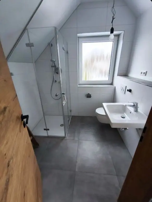 6 Zimmer Haus mit 240 m² in Erlangen – Bild 9