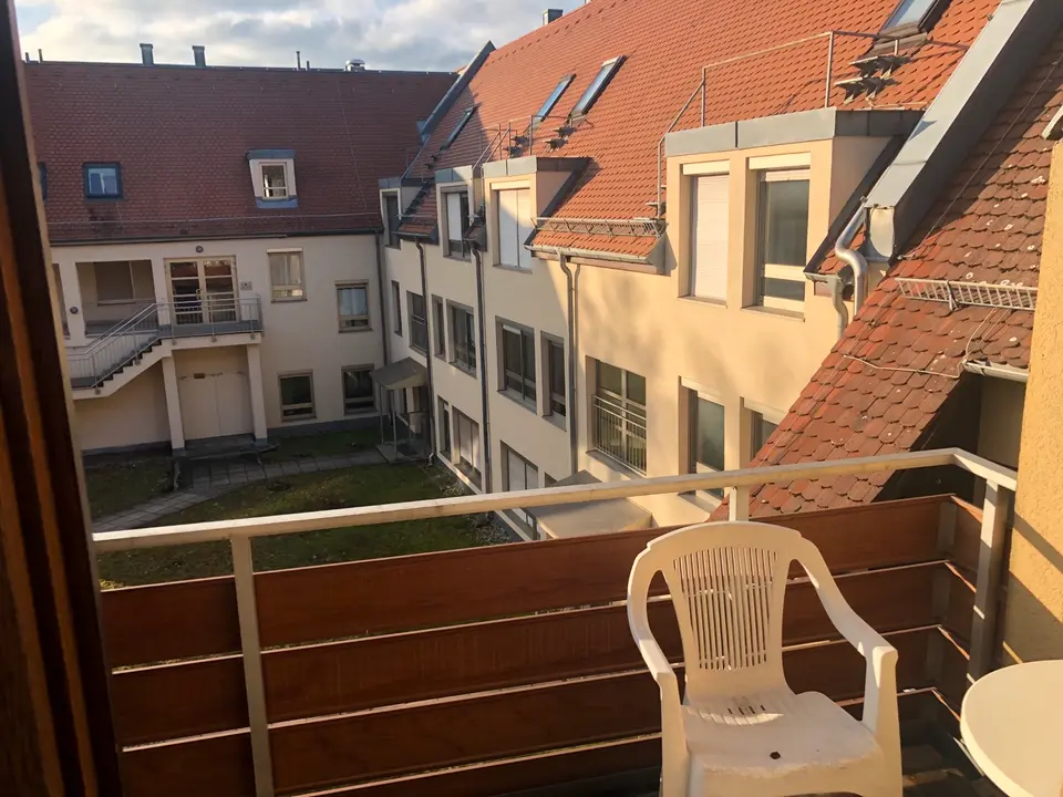 2 Zimmer Wohnung mit 60 m² in Erlangen – Bild 4