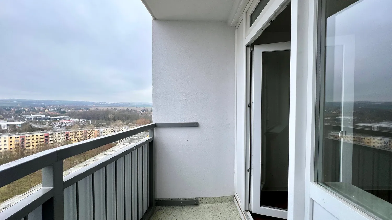 3 room apartment with 79 m² in Dresden – Photo 3