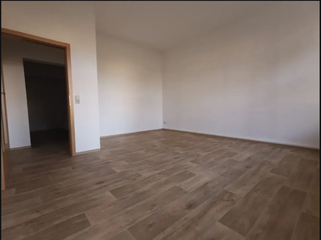 5 Zimmer Wohnung mit 122 m² in Gera – Bild 4