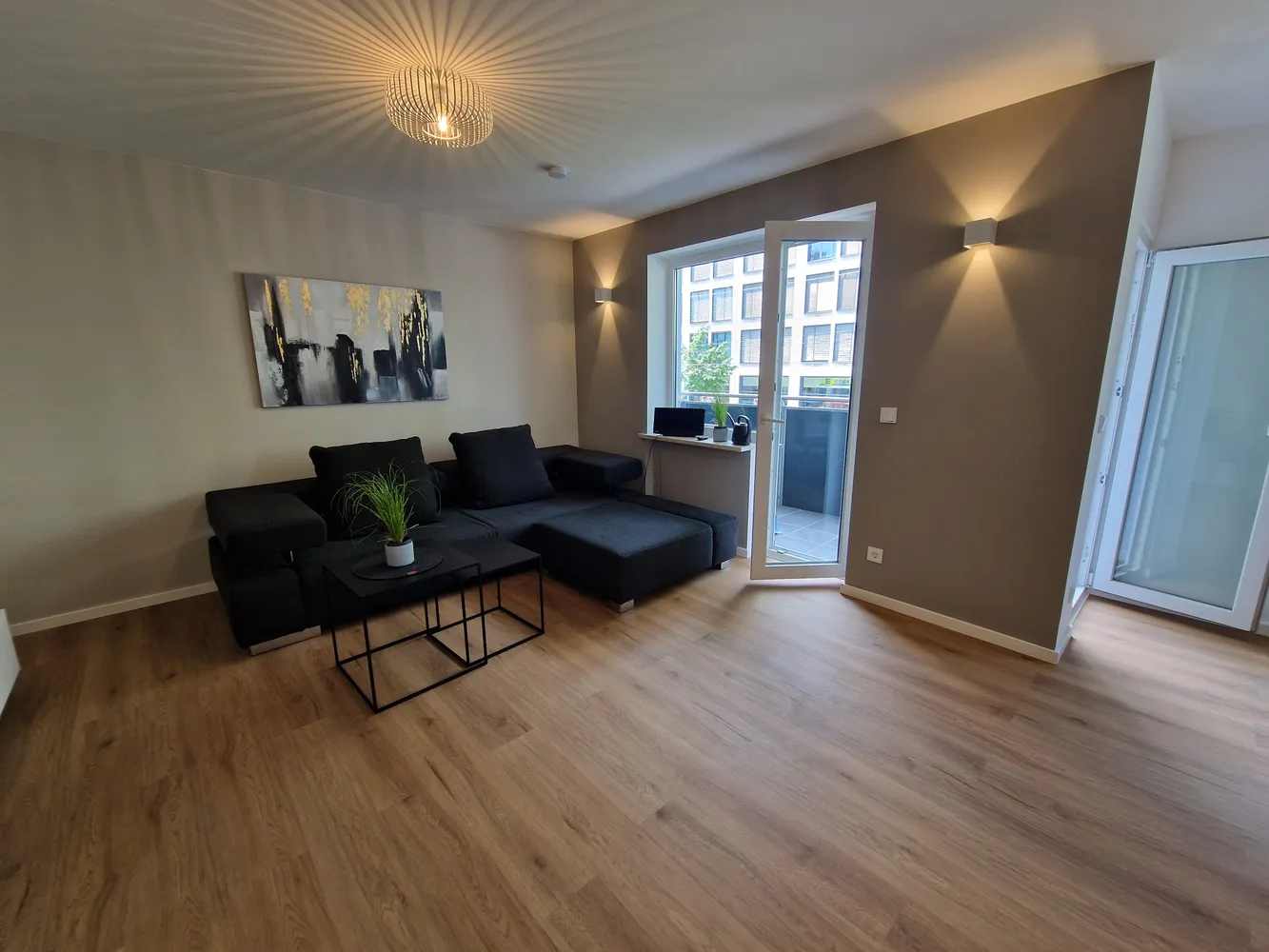 2 Zimmer Wohnung mit 64 m² in München – Bild 5