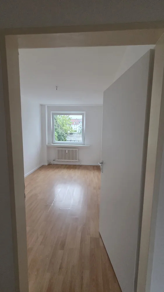 3 room apartment with 72 m² in Cologne – Photo 2