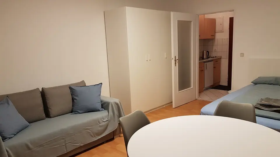 Studio mit 30 m² in Nürnberg – Bild 1