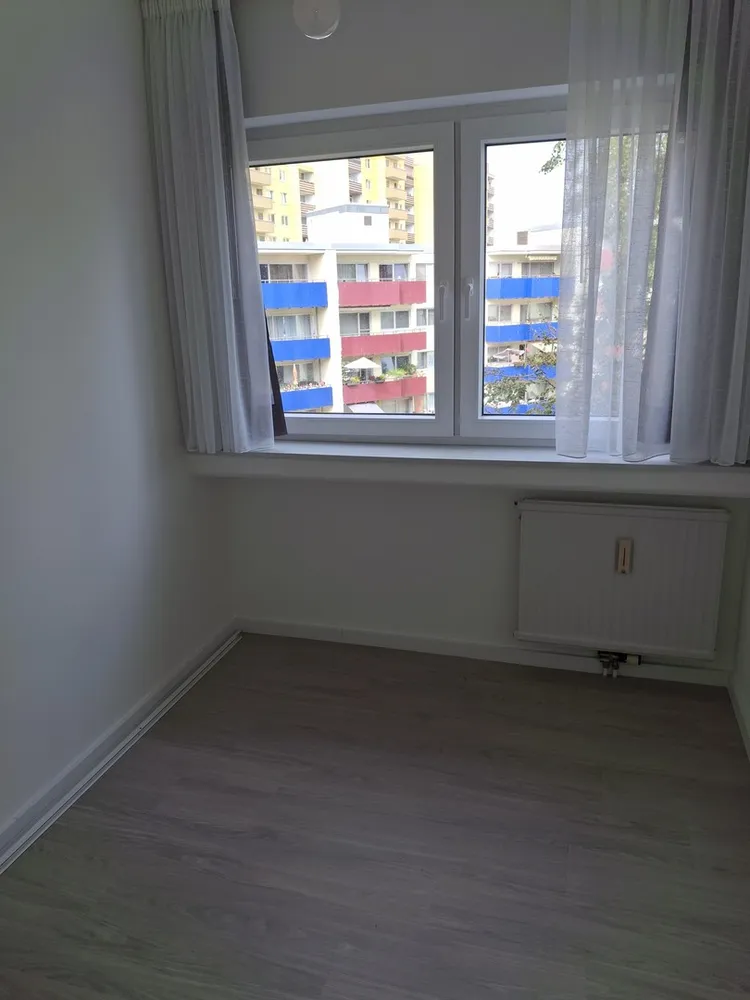 1 room apartment with 38 m² in Cologne – Photo 3