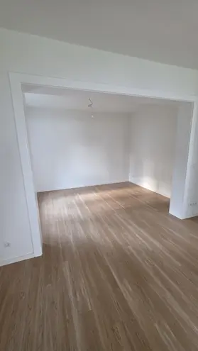 4 Zimmer Wohnung mit 98 m² in Berlin – Bild 7