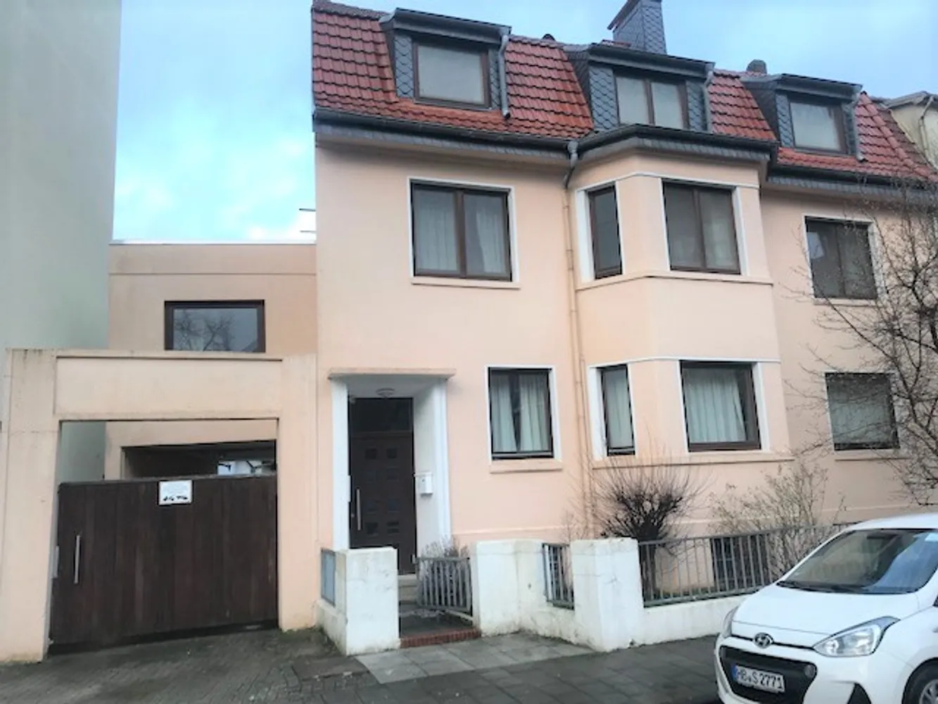 4 Zimmer Wohnung mit 100 m² in Bremen – Bild 1