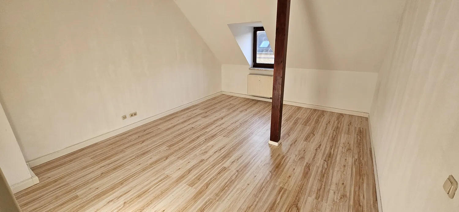 4 room apartment with 95 m² in Chemnitz – Photo 9
