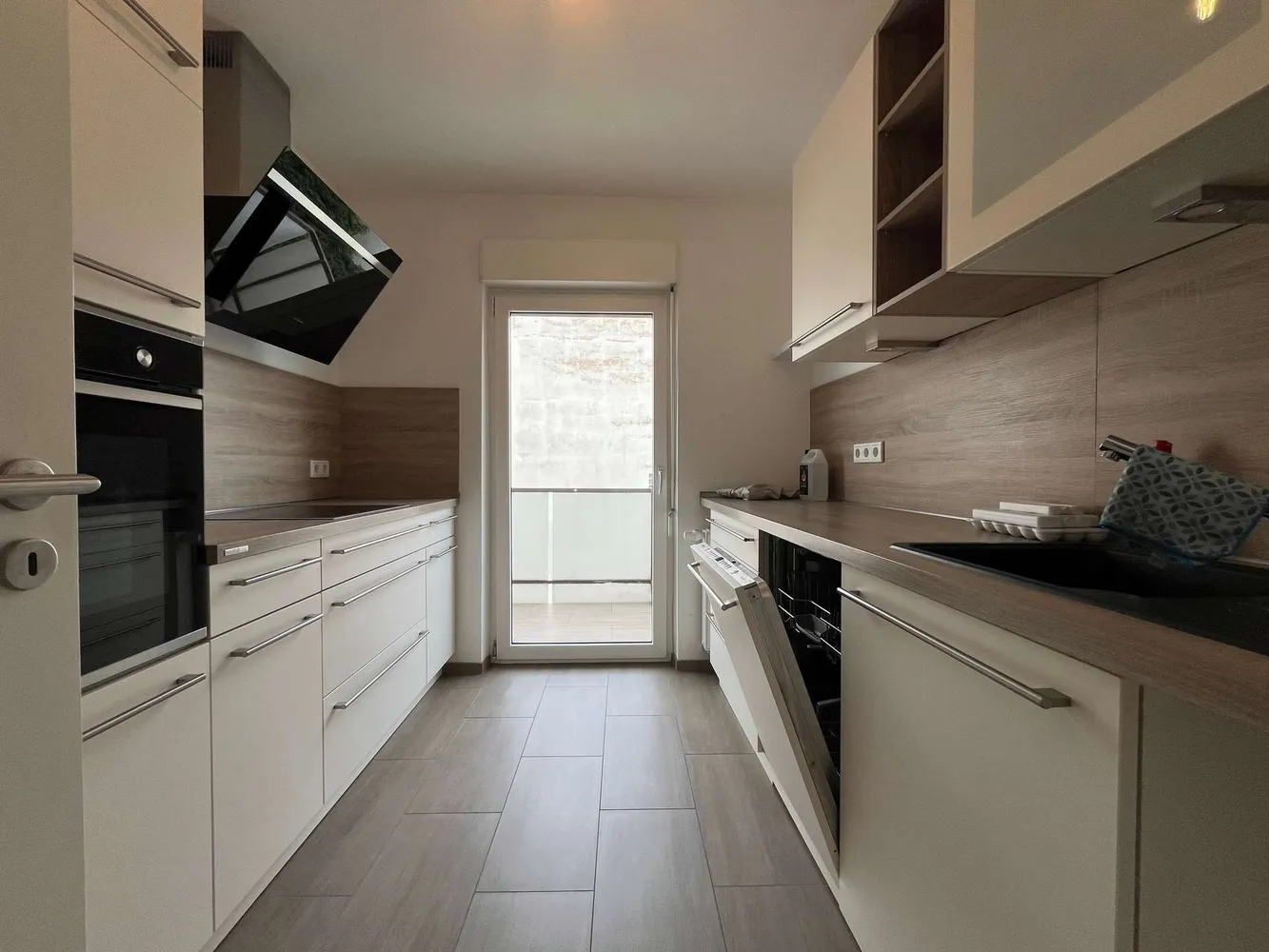 3 Zimmer Wohnung mit 89 m² in Nürnberg – Bild 2