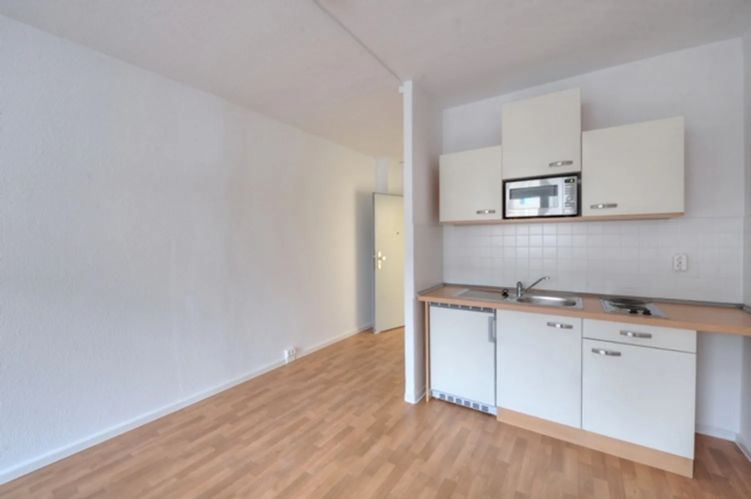 2 Zimmer Wohnung mit 37 m² in Halle (Saale) – Bild 11