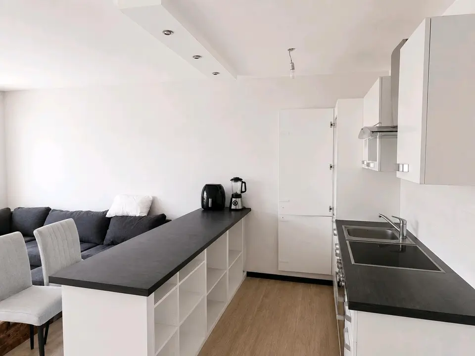 2 Zimmer Wohnung mit 50 m² in Köln – Bild 4