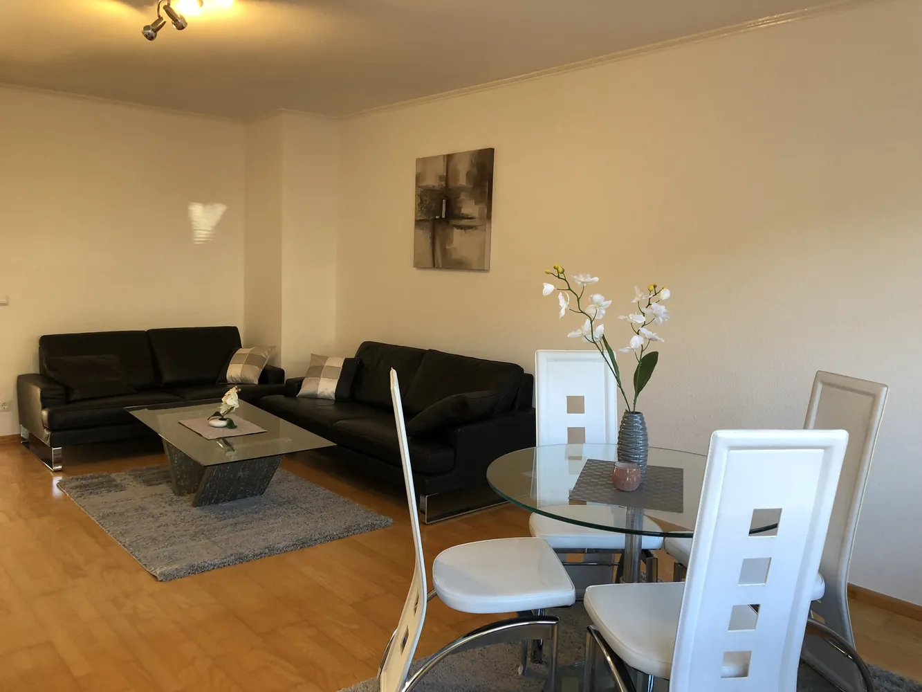 2 room apartment with 60 m² in Düsseldorf – Photo 9