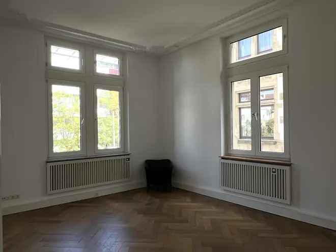 5 Zimmer Wohnung mit 155 m² in Karlsruhe – Bild 3