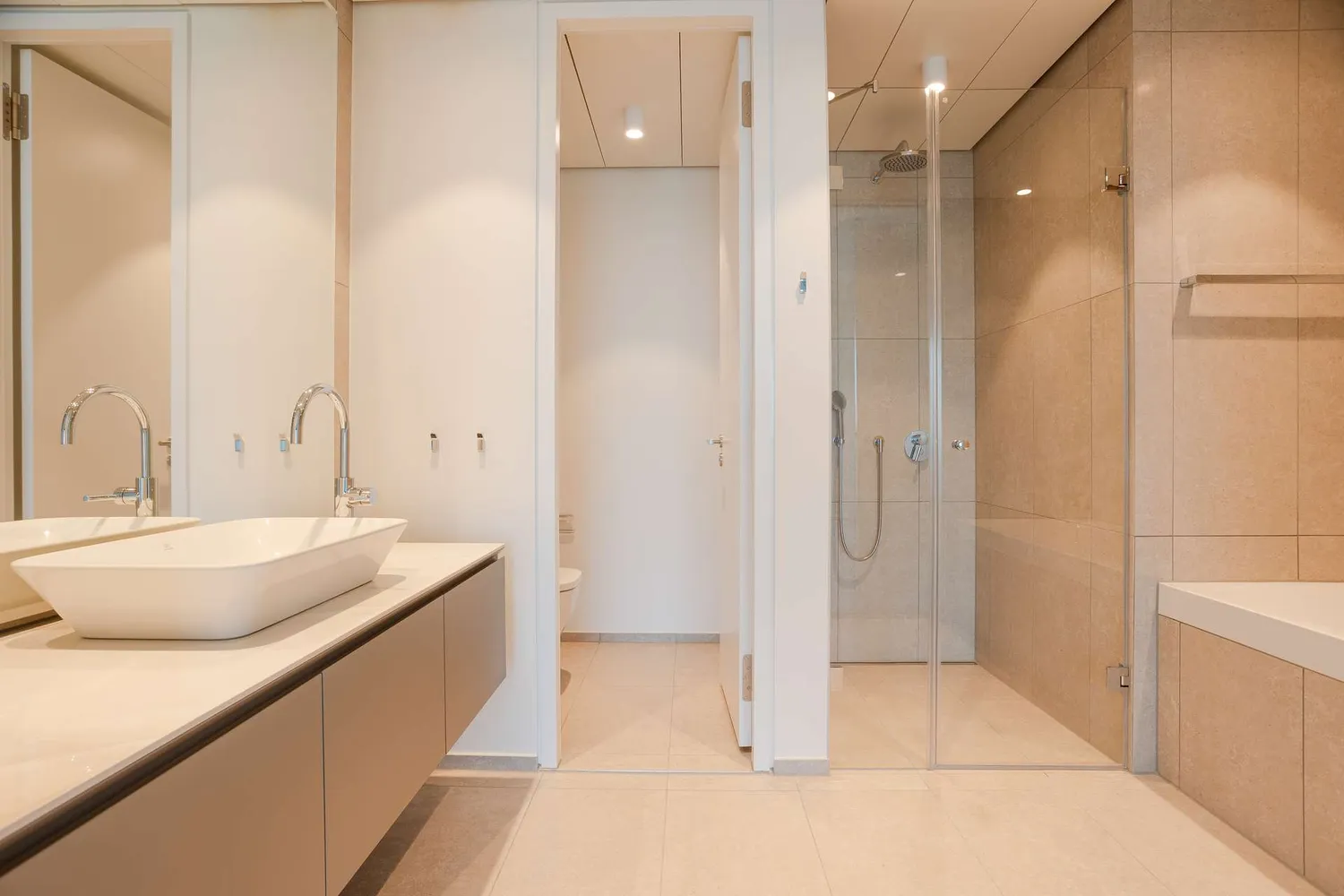 2 Zimmer Wohnung mit 99 m² in Frankfurt am Main – Bild 3