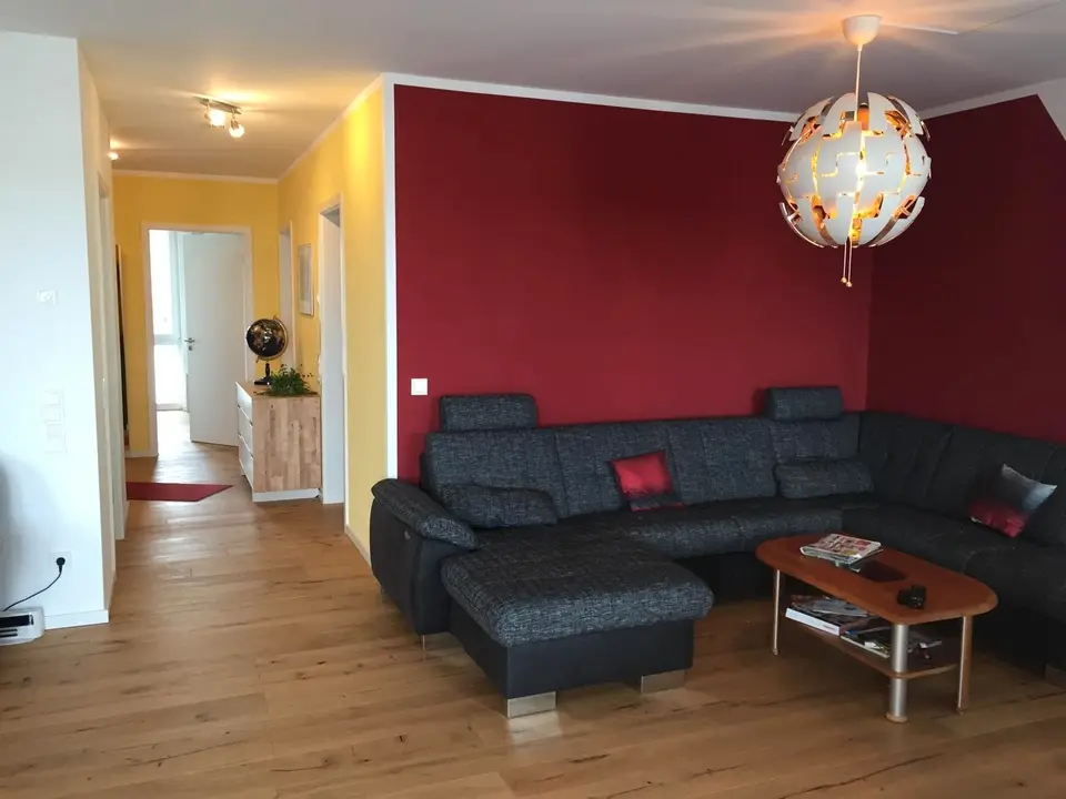 4 Zimmer Wohnung mit 106 m² in Kassel – Bild 2