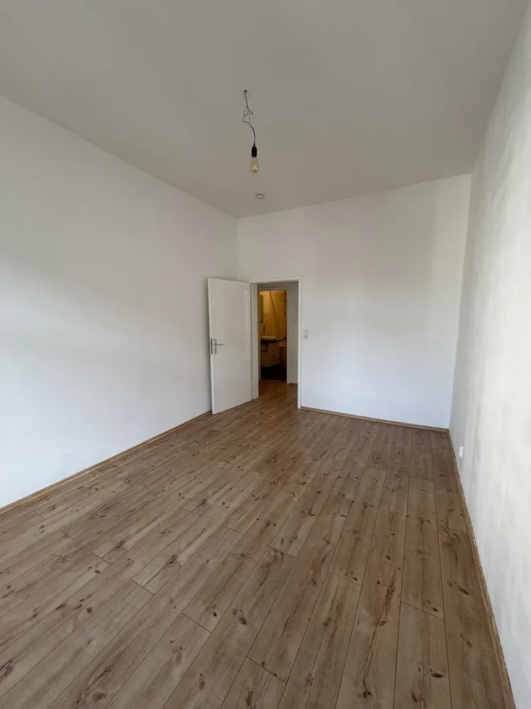 4 Zimmer Wohnung mit 84 m² in Wuppertal – Bild 1