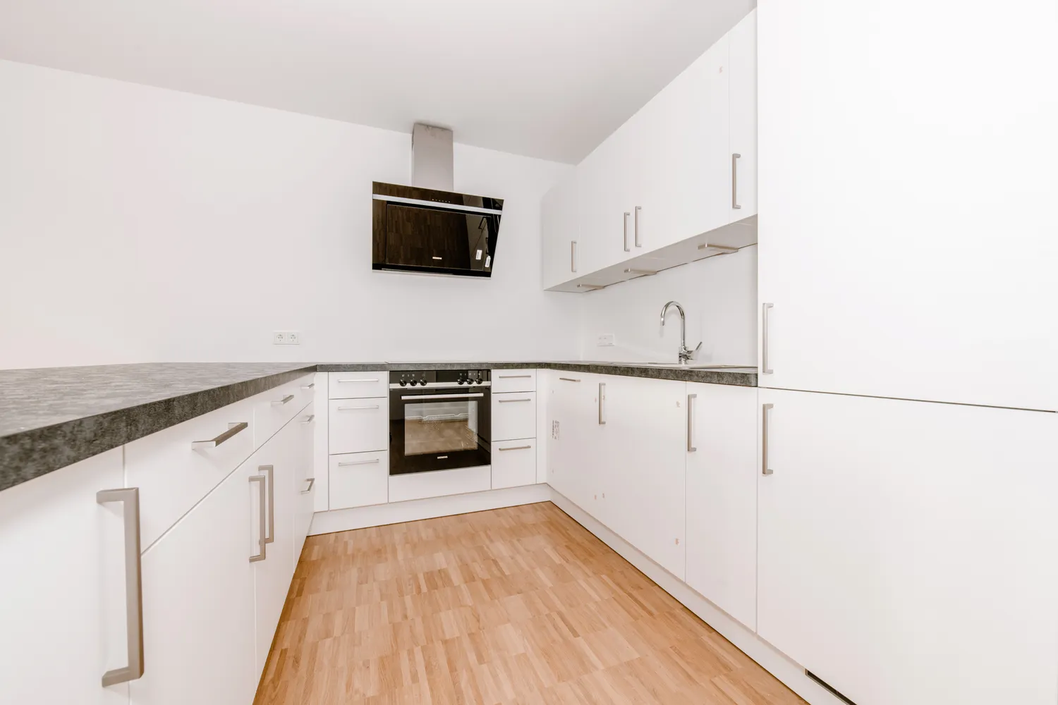 3 Zimmer Wohnung mit 99 m² in München – Bild 4