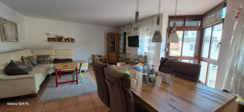 3 Zimmer Wohnung mit 77 m² in Karlsruhe – Bild 1