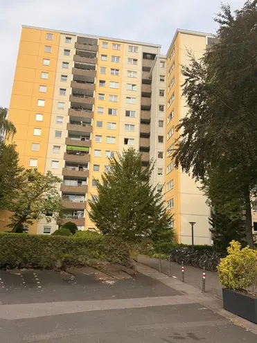 3 Zimmer Wohnung mit 92 m² in Köln – Bild 1
