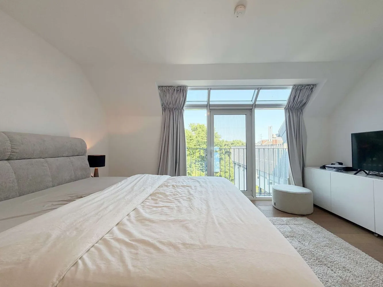 3 Zimmer Wohnung mit 122 m² in Köln – Bild 12