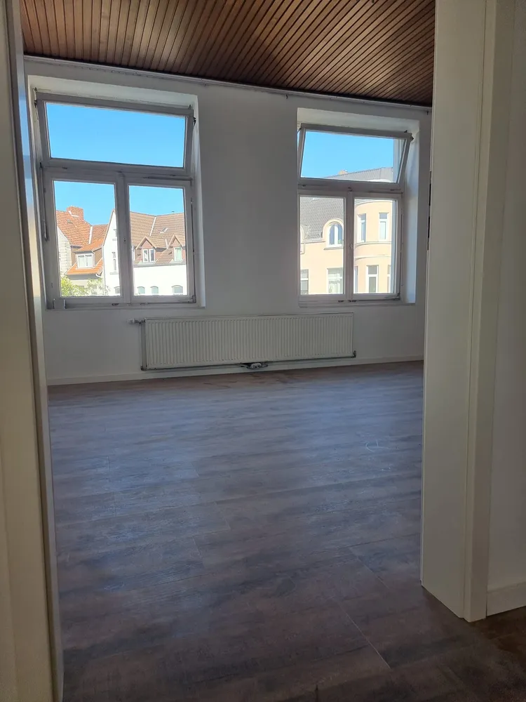 4 Zimmer Wohnung mit 125 m² in Hannover – Bild 6